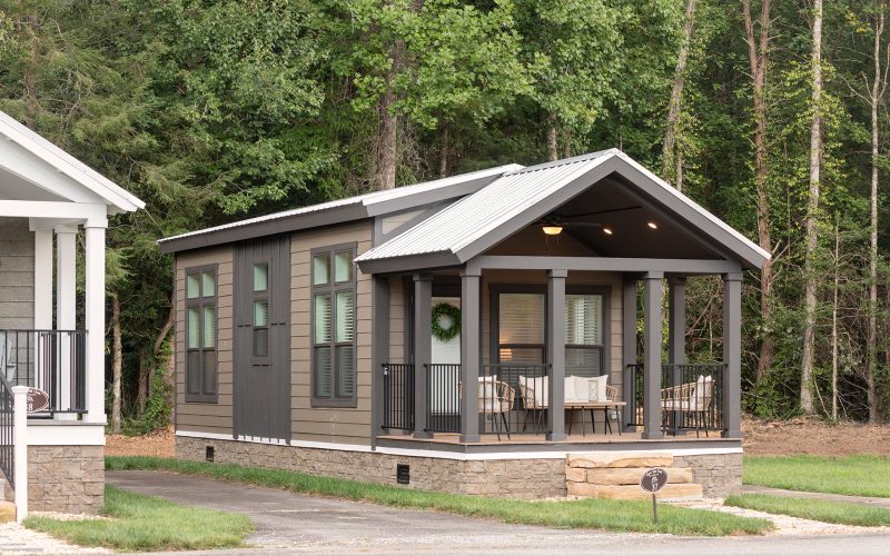 49LS-105_Chaba_Exterior_Sept-2023_02_web