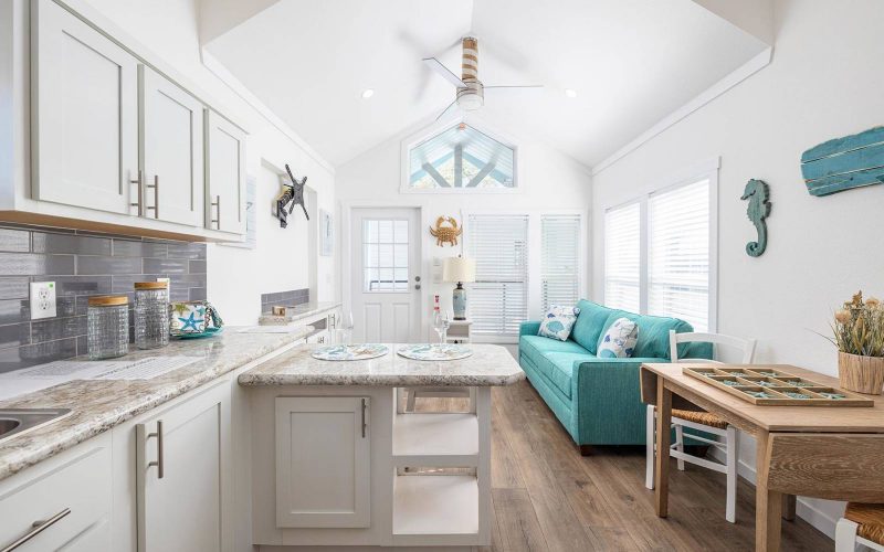 528-SL-[Beach-House]-Kitchen-3