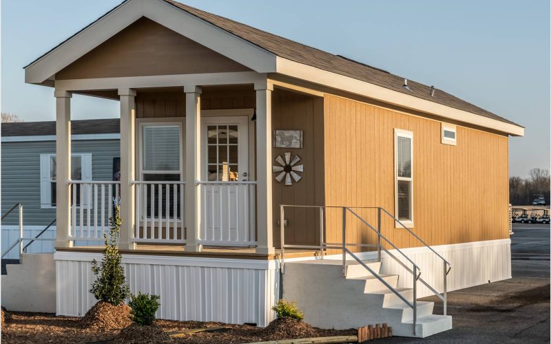 APX-150-exterior-1-3